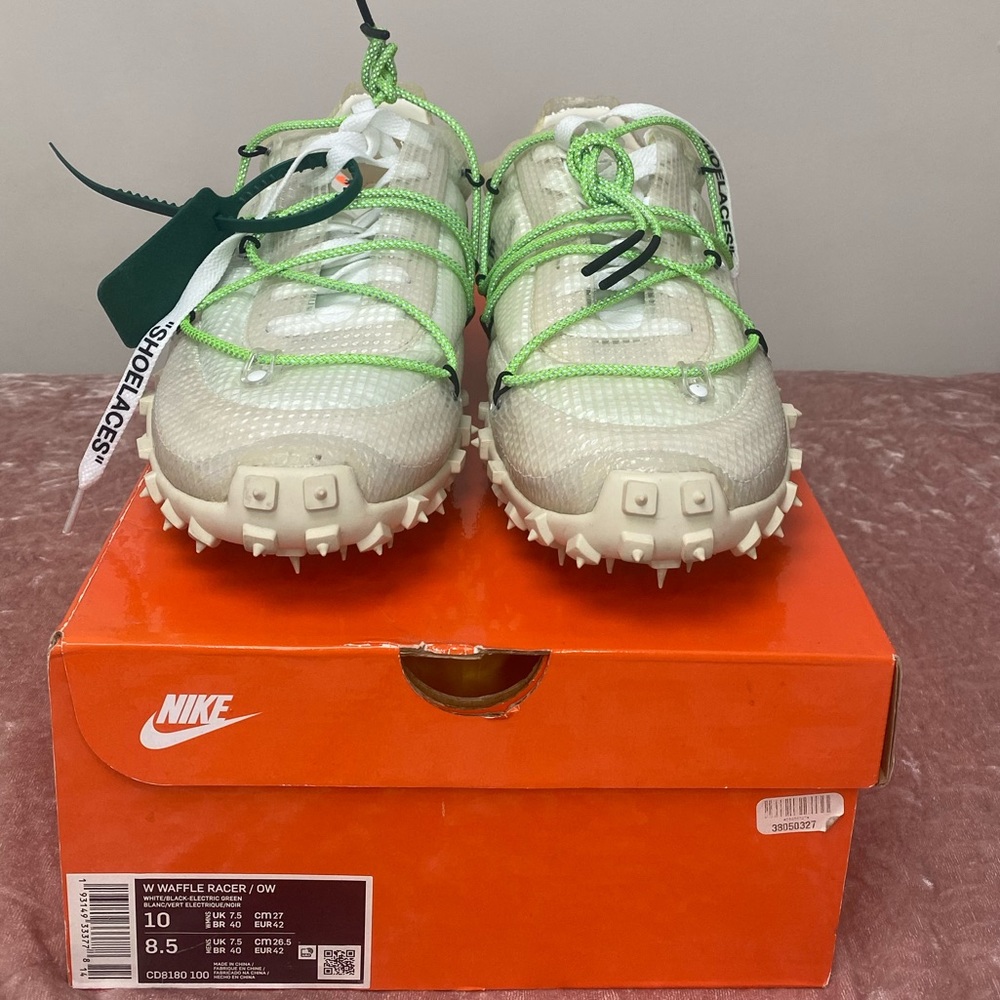 The Women's Nike Waffle Racer Off-White released 2019 Size 10 Ws 8.5-Men’s